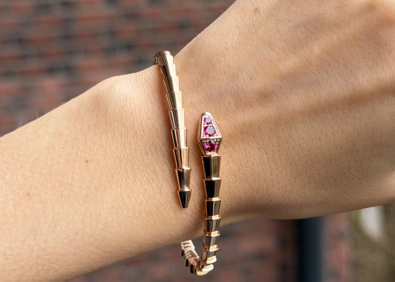 Bvlgari: Алхимия дерзости. Как змея стала императрицей ювелирной империи