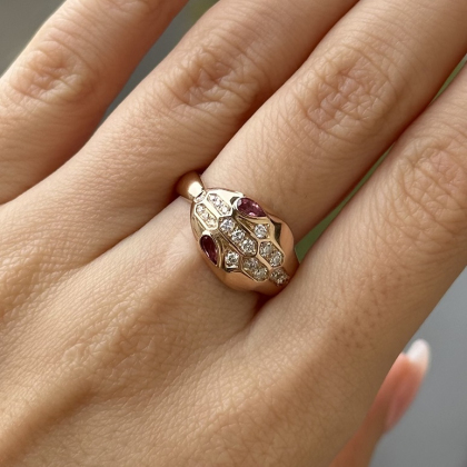 Кольцо Bvlgari Serpenti