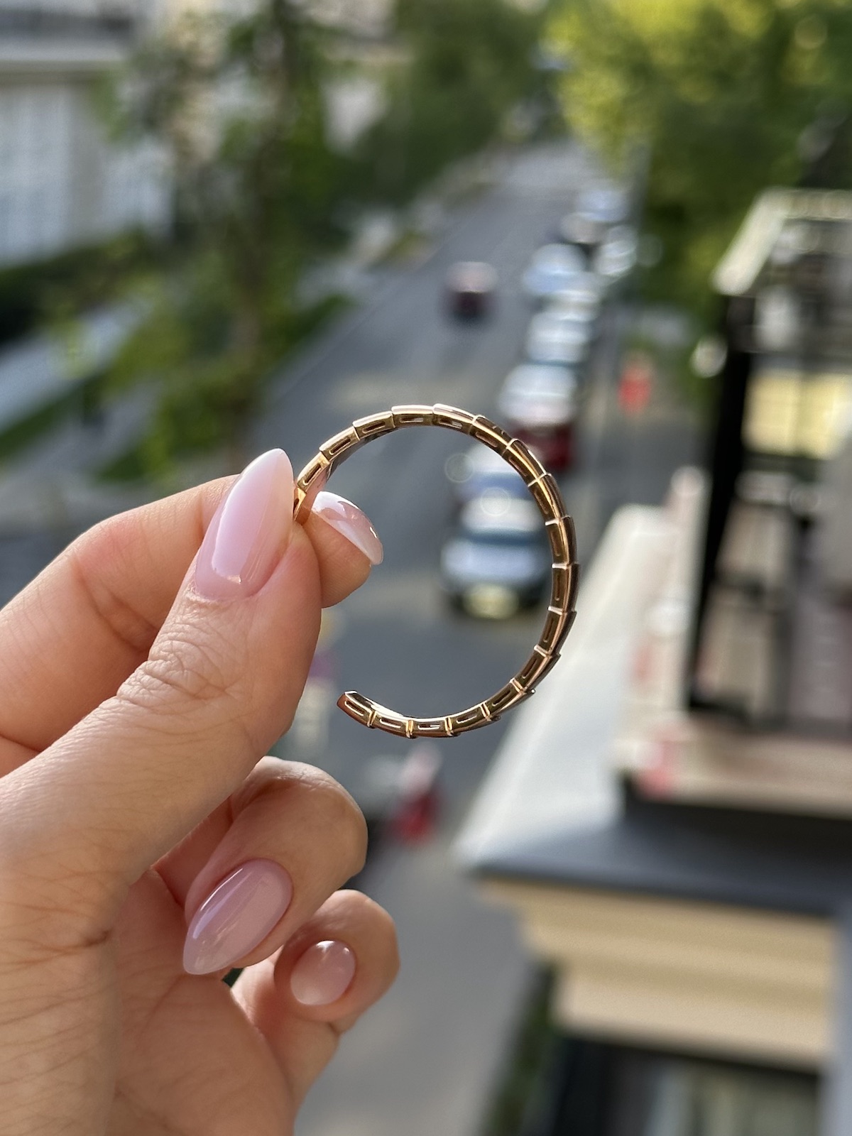 Серьги Bvlgari Serpenti